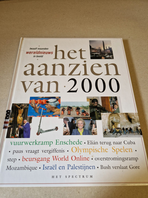 boek het aanzien van 2000