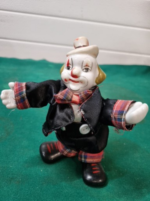 clown poselein vintage