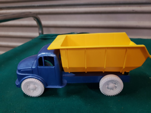 speelgoed vrachtwagen bambola denmark vintage