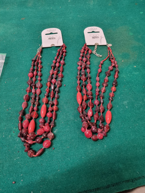 halsketting rood met glazen gralen mkm design