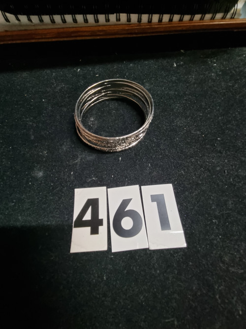 Armbanden zilverkleurig 8 stuks 461