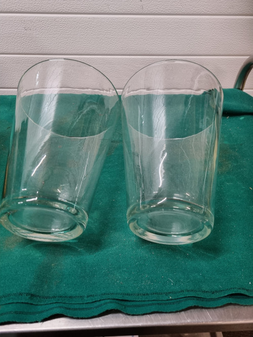 vazen van glas 2 stuks