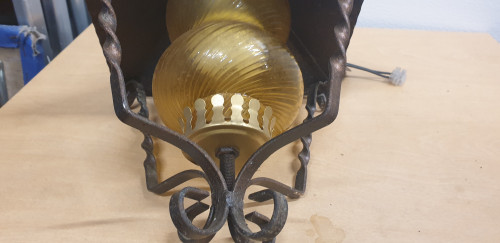 hanglamp vintage  smeetijzer met glas kap