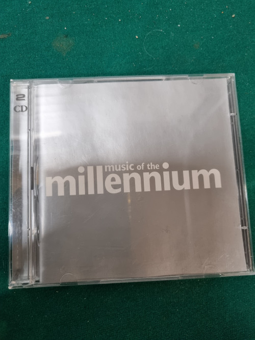 cd millennium  dubbel cd