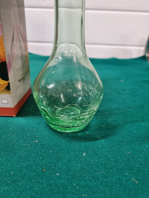 Vaas groen golvend glas