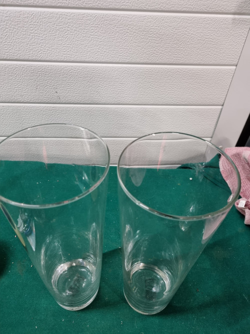 -	vazen van glas 2 stuks