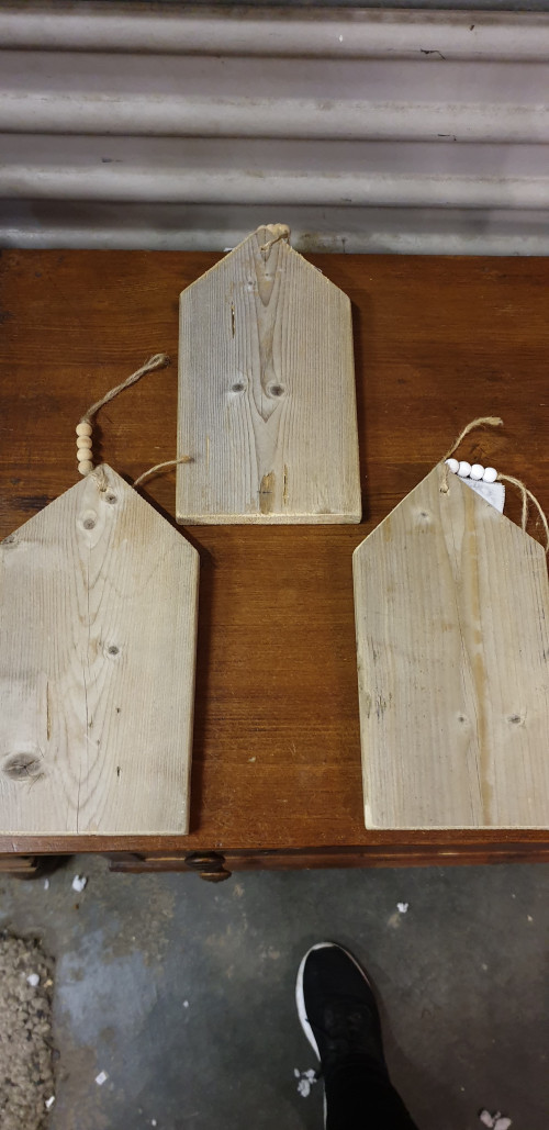 houten planken met recepten