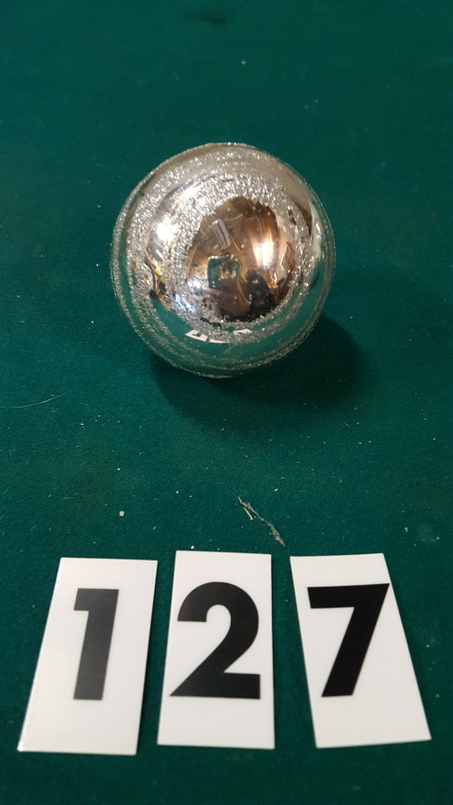 kerstballen [127 ] zilver met glitter