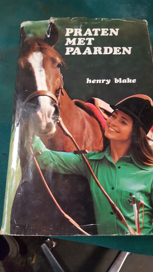 boek ,praten met paarden,henry blake