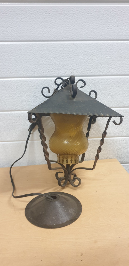 hanglamp vintage  smeetijzer met glas kap
