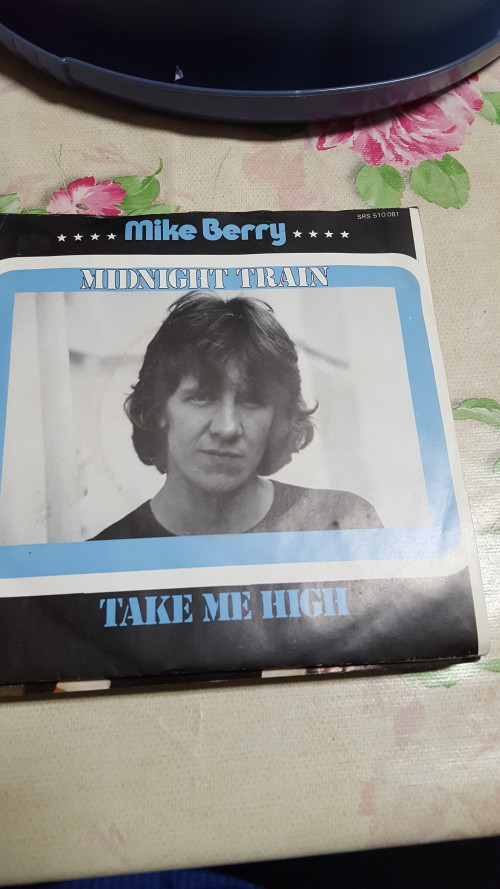 single mike berry, midnight train