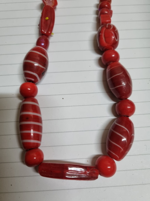 halsketting rood glas kralen