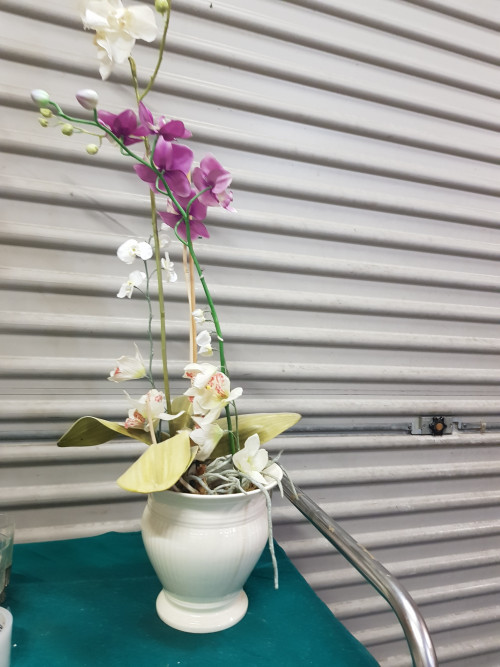 kunst plant orchideeen wit en paars