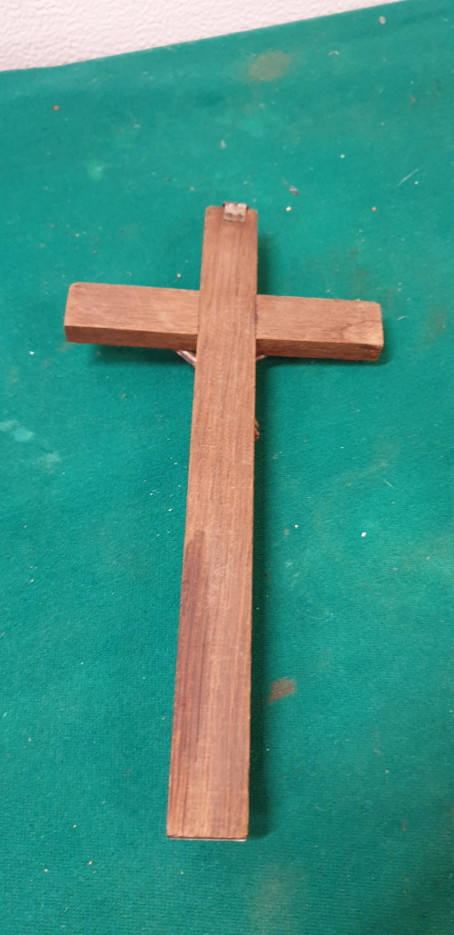 kruisbeeld donker hout